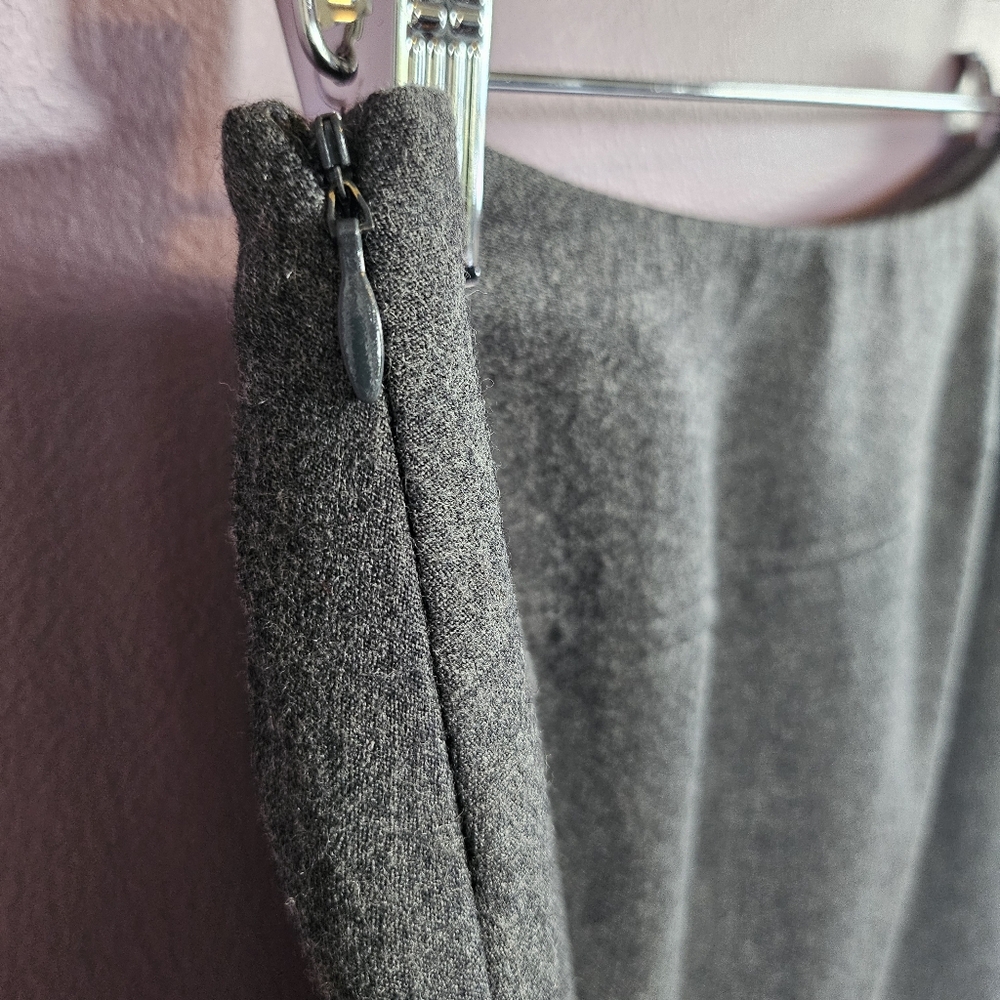 Talbots Vintage Gray Italian Wool Split Front High Waisted A-Line Skirt - Picture 7 of 10